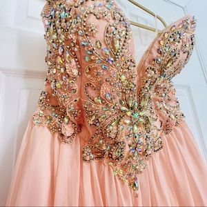 Prom/ Special Occasion Elegant Dress